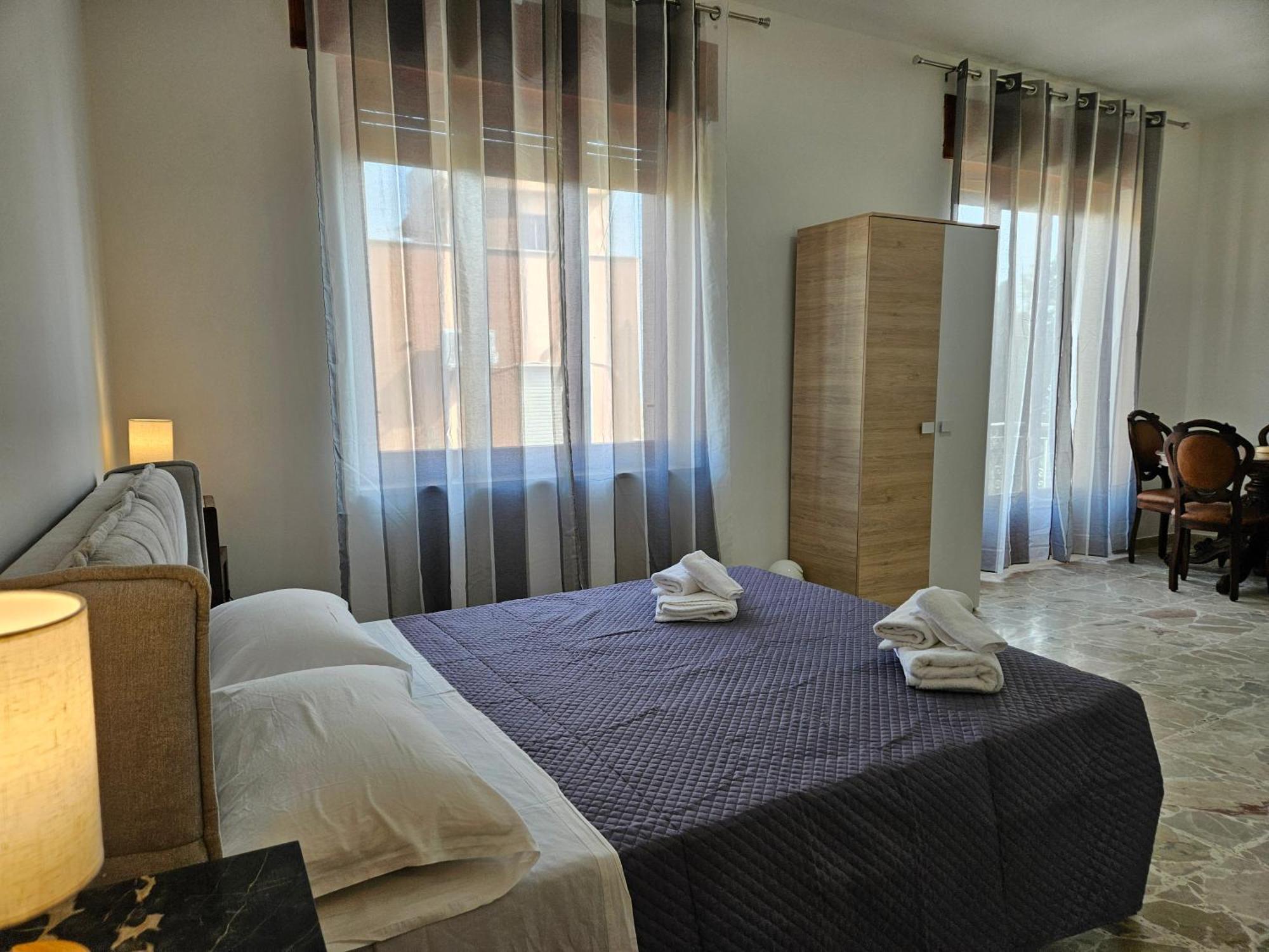 Porta Messina Rooms 陶尔米纳 外观 照片